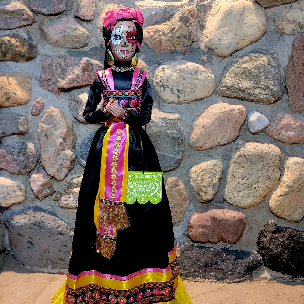 DIA DE LOS MUERTOS DOLL,  DAY OF THE DEAD DECOR